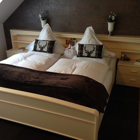 Mosel-Pension Gaestehaus Christiane, Brodenbach Room photo