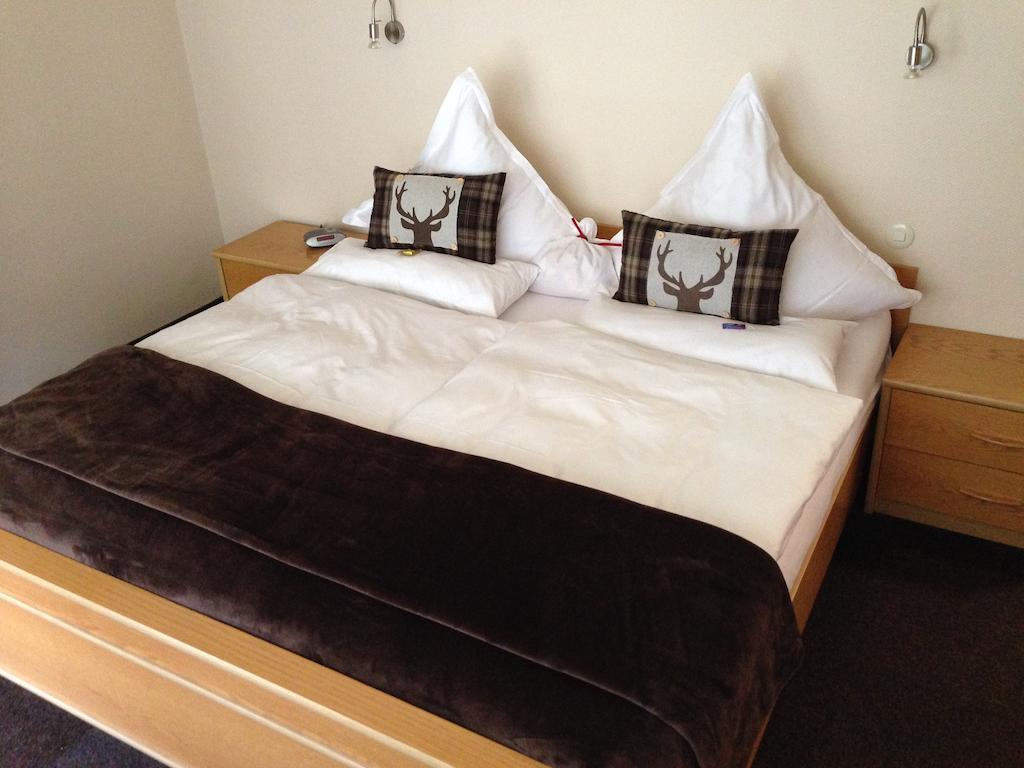 Mosel-Pension Gaestehaus Christiane, Brodenbach Room photo