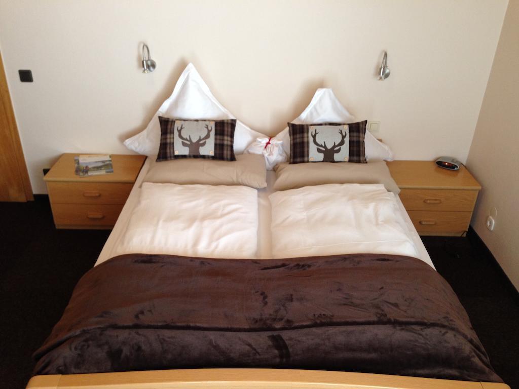 Mosel-Pension Gaestehaus Christiane, Brodenbach Room photo